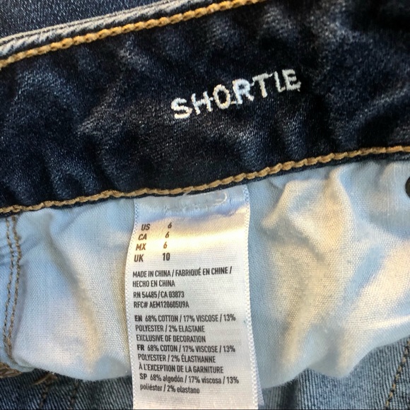 AE SHORTS dark wash - Picture 3 of 3